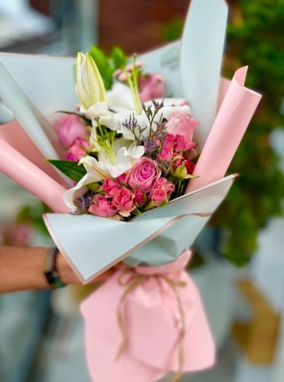 Romantik Melodi – Lilyum Ve Pembe Gül