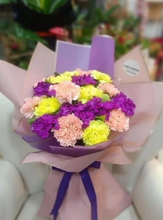 Lila Sarı Karanfil Buketi